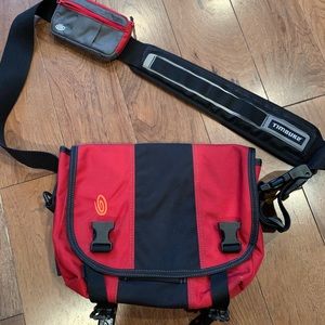 Timbuk2 small messenger bag